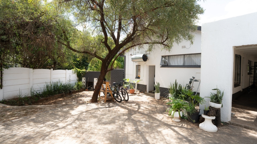  Bedroom Property for Sale in Flamwood North West